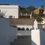 Psathaki Aparthotel Kimolos