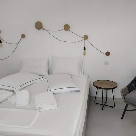 Apartahotel Psathaki 4*