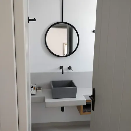 Psathaki Apartahotel Kímolos