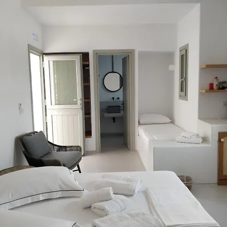 Psathaki Hotel apartamentowy 4*