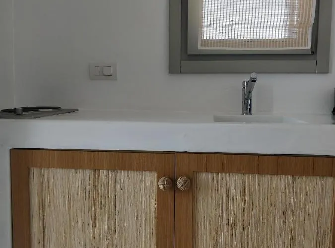 Hotel apartamentowy Psathaki