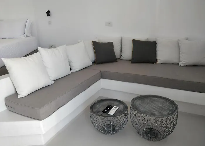 Hotel apartamentowy Psathaki 4*