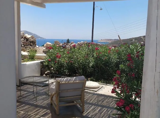 Hotel apartamentowy Psathaki 4*