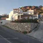 Psathaki 4*
