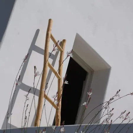 Psathaki Aparthotel 4*