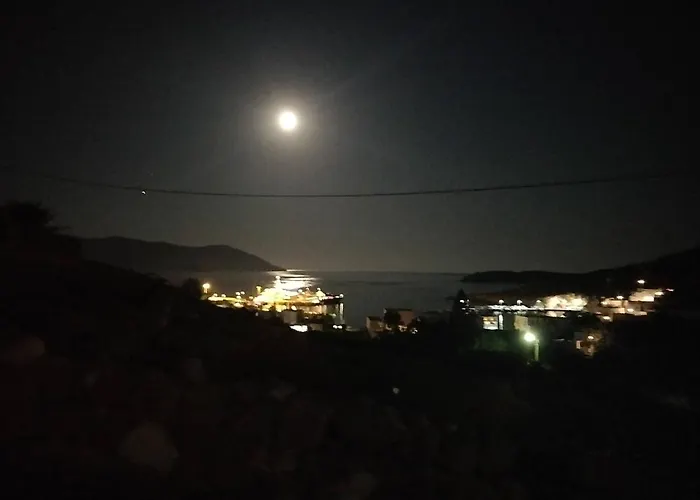 Psathaki アパートホテル 4*